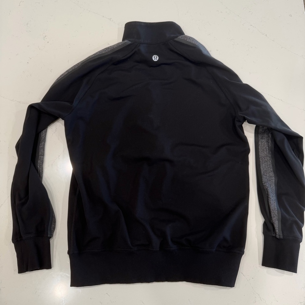 Lululemon Men’s Surge Full Zip Track Jacket Black - XL - Picture 2 of 5